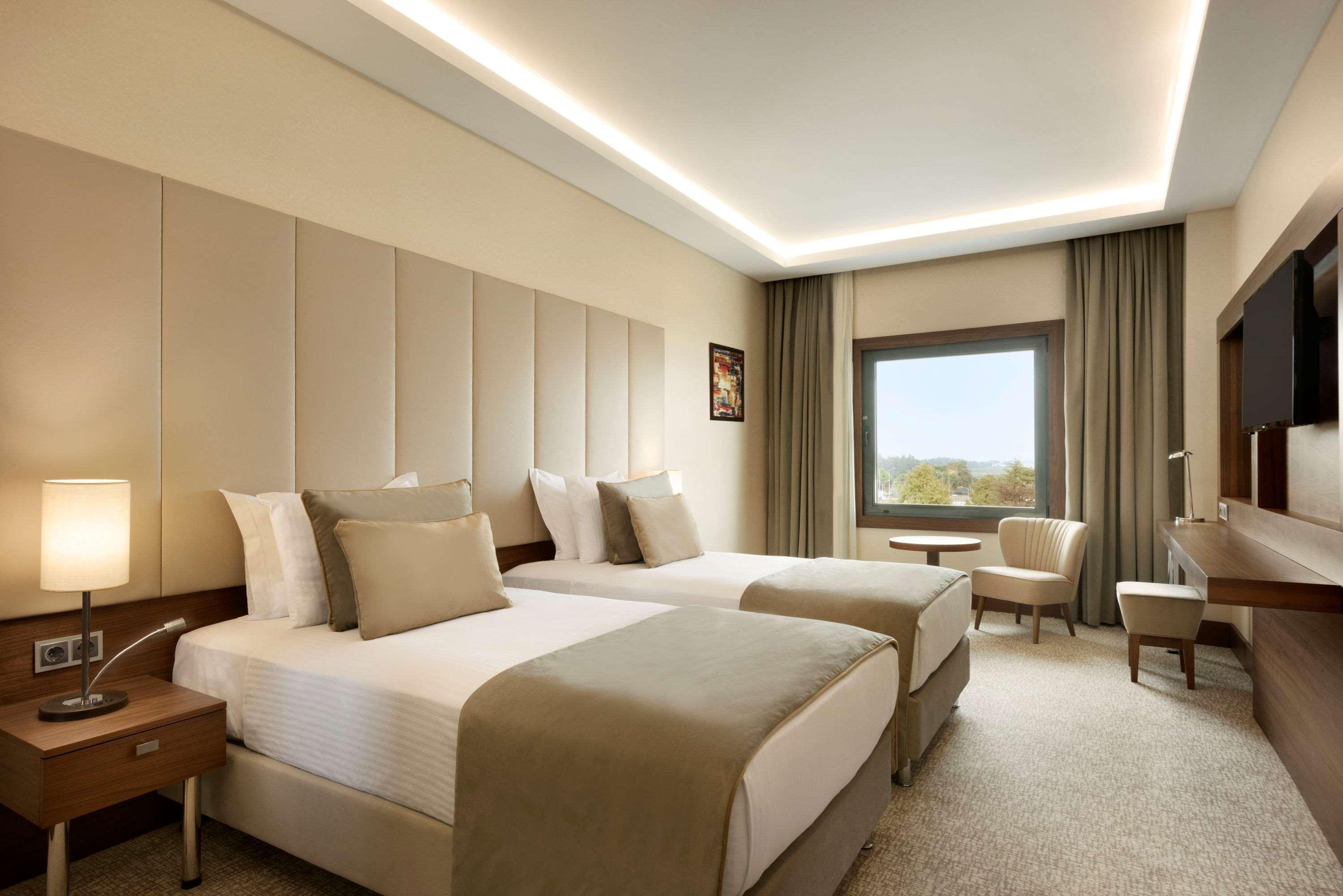 Ramada By Wyndham Yalova Hotel Yalova  Exterior photo